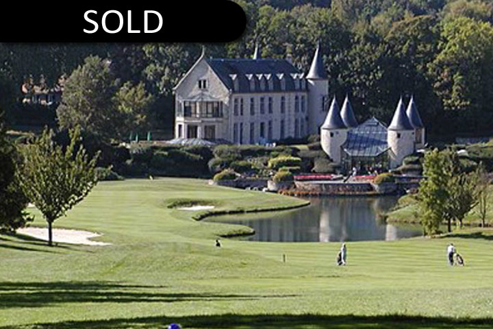 Cély Chateau & Golf Course